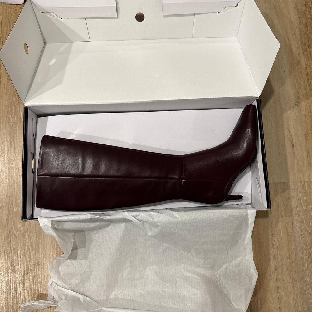 Nine west caddy knee